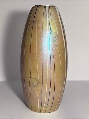 TODD PHILLIPS Art Glass QUOIZEL Lampshade / IRIDESCENT Rainbow & Gold / SIGNED